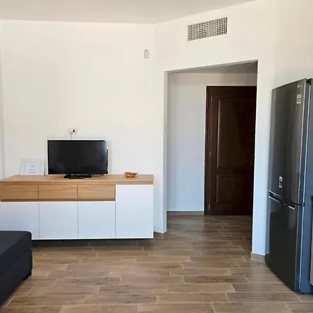 Lina 840 Διαμέρισμα Monopoli